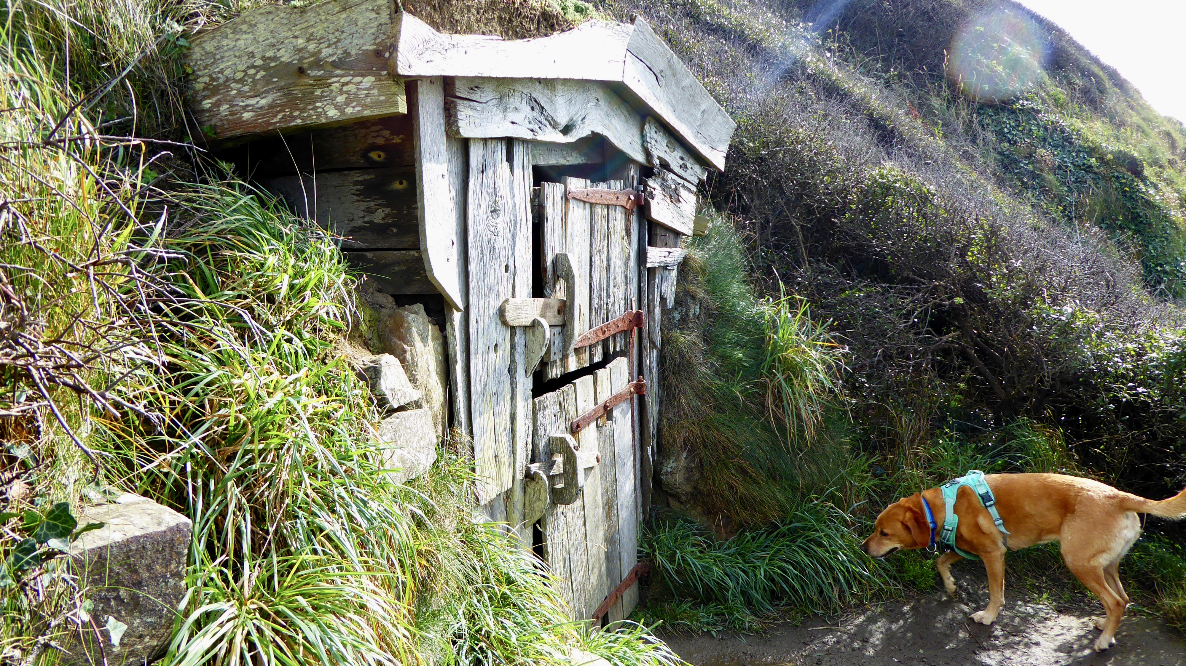 Morwenstow hawkers hut