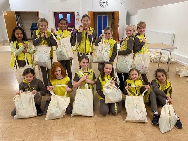 17th Harpenden Brownies-Dec 24-1